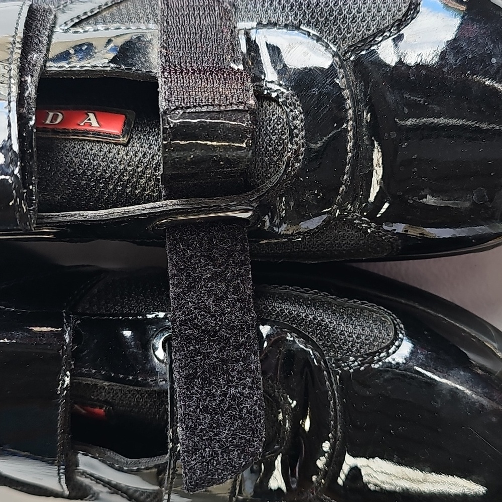 Black Mens Shoes with Velcro Straps - Picture 7 of 7